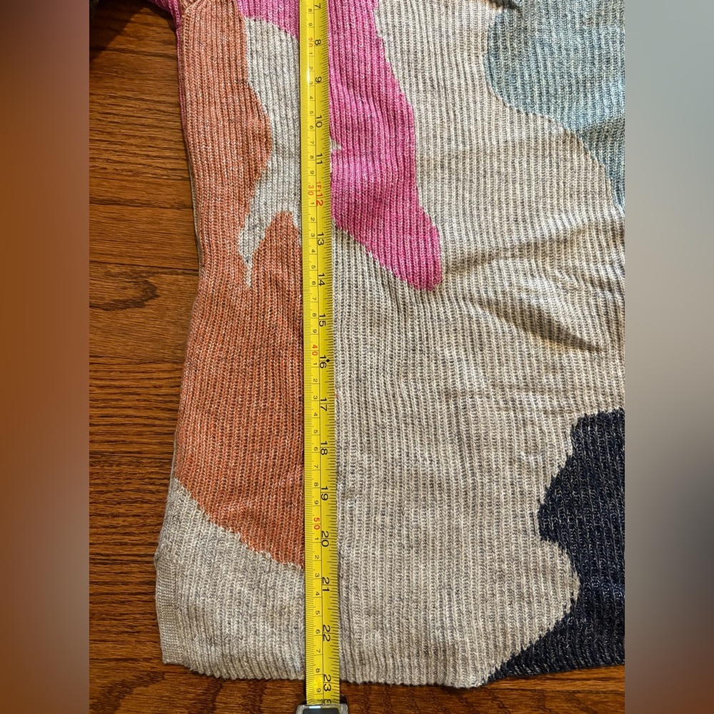 Colorful Patchwork Sweater - Picture 7 of 8